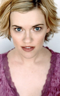 Kari Wahlgren