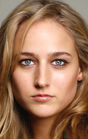 Leelee Sobieski