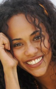 Naruna Costa