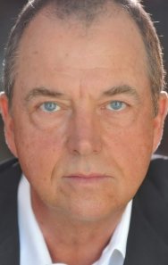 Gregory Itzin