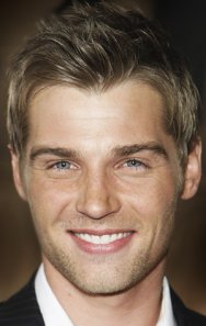 Mike Vogel
