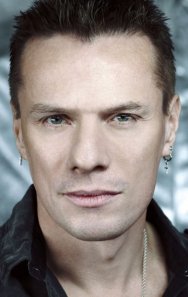 Larry Mullen Jr.