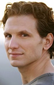 Sebastian Arcelus
