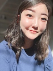 Molly Zhang