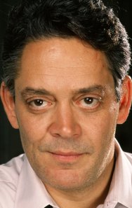 Raul Julia