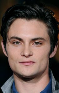 Shiloh Fernandez