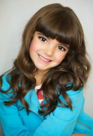 Nora Harriet