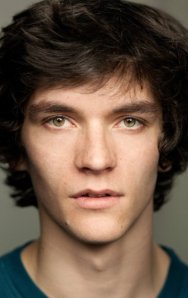 Fionn Whitehead
