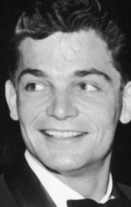 Larry Pennell