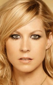 Jenna Elfman