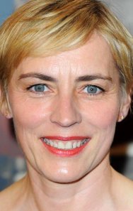 Saskia Reeves