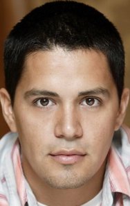 Jay Hernandez
