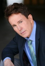Davis Gaines