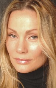 Virginia Hey
