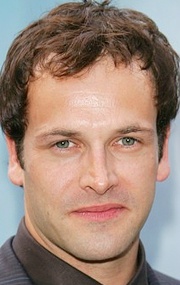 Jonny Lee Miller