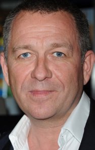 Sean Pertwee