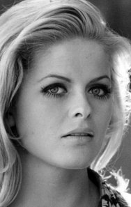 Karin Schubert