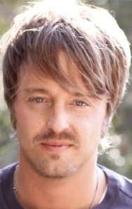 Joshua Leonard