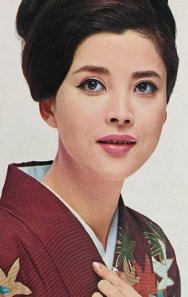 Mariko Okada