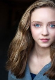 Madeleine Arthur