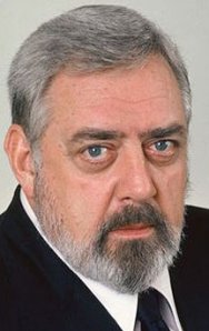 Raymond Burr
