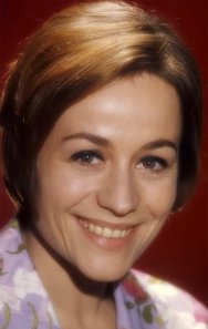 Annie Girardot