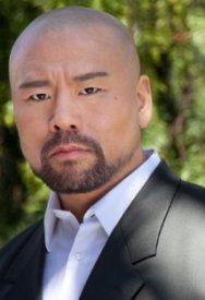 Woon Young Park