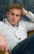 Sebastian Bezzel