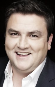 Simon Delaney