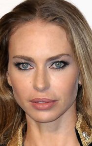 Yvonne Sciò