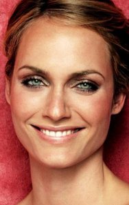 Amber Valletta
