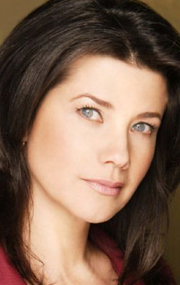 Daphne Zuniga