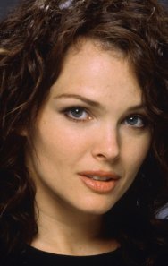 Dina Meyer