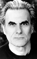Oliver Cotton