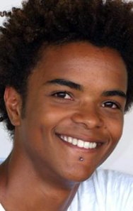 Eka Darville