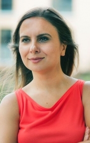 Goncagül Sunar