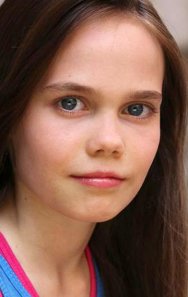 Oona Laurence