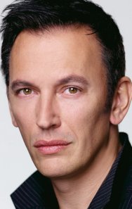 Steve Valentine