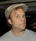 Norbert Leo Butz