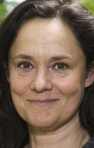 Pernilla August