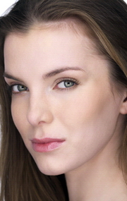 Betty Gilpin