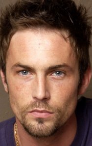 Desmond Harrington